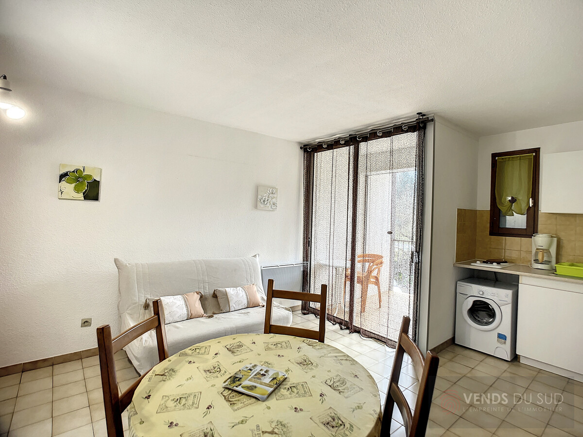 F2 28m² avec terrasse vue ruisseau à Lamalou-les-Bains - Photo 5
