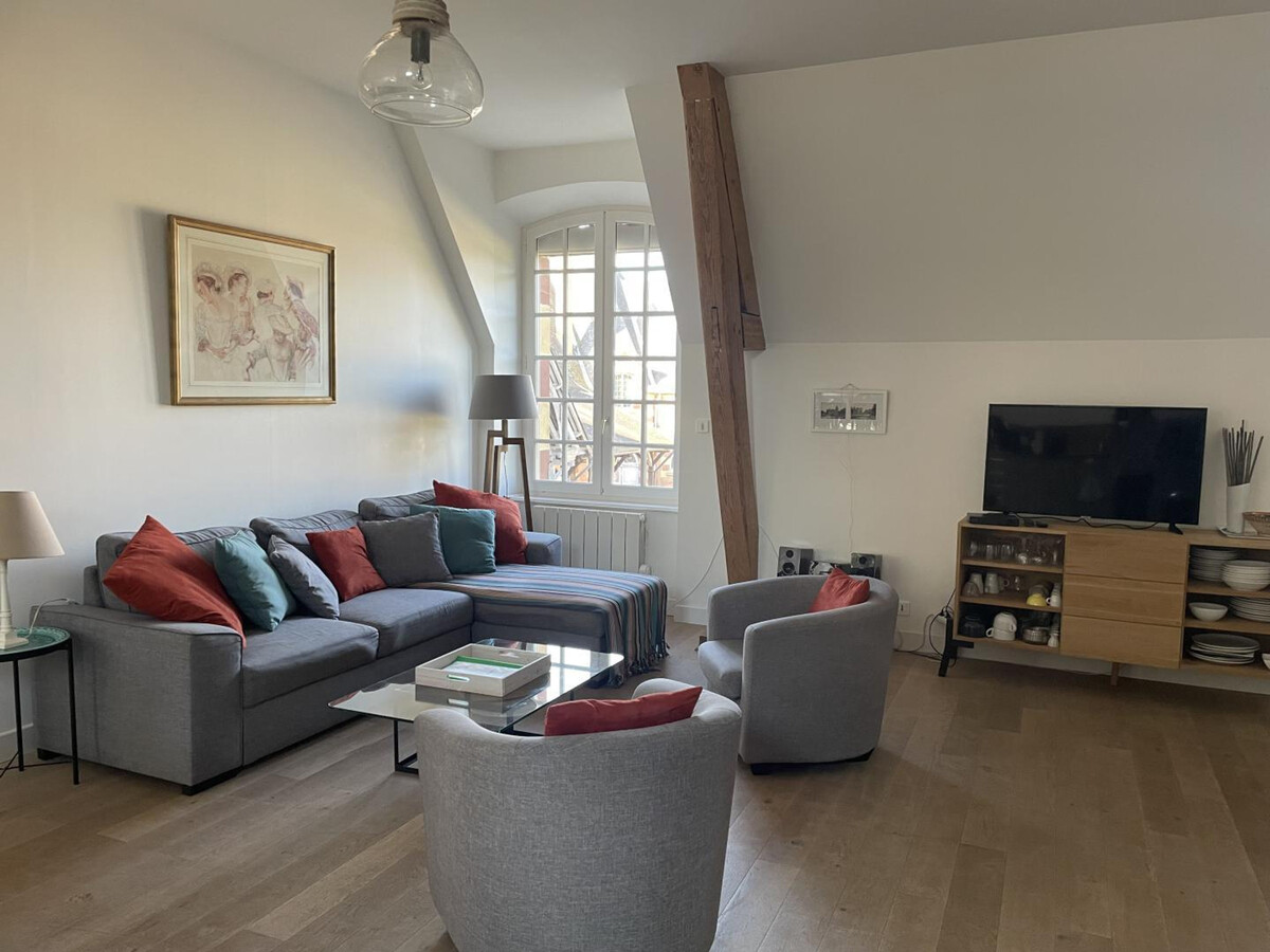 Gîte rénové au château d'Avrilly, 4 chambres près Moulins - Photo 1
