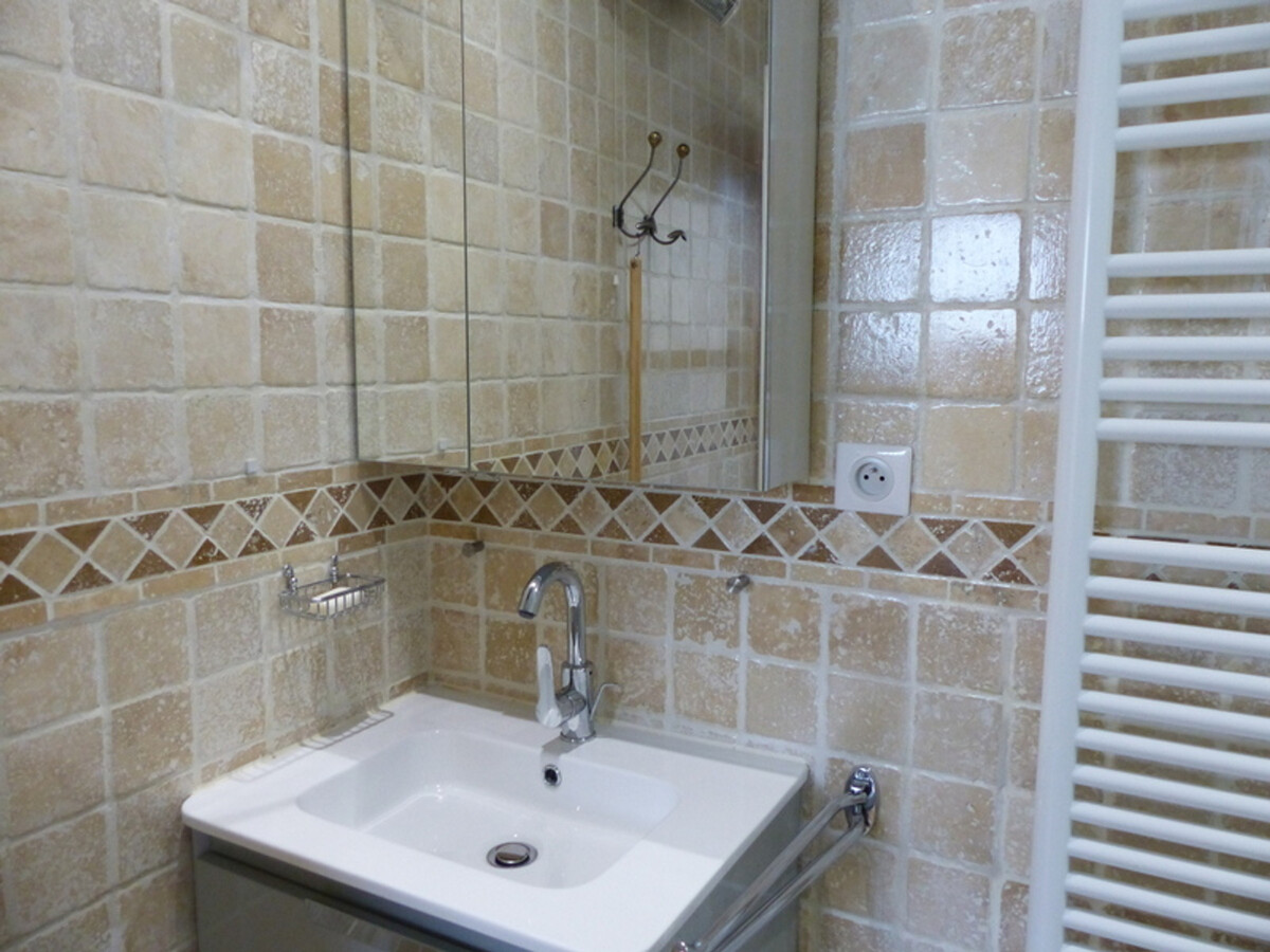 Studio rénové à Vendat avec piscine et jardin privatif - Photo 11