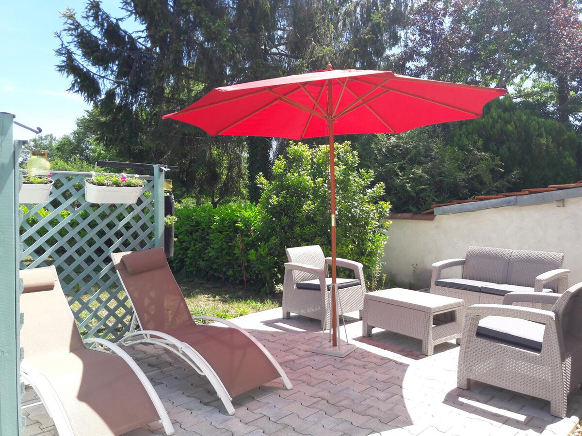 Studio rénové à Vendat avec piscine et jardin privatif - Photo 15