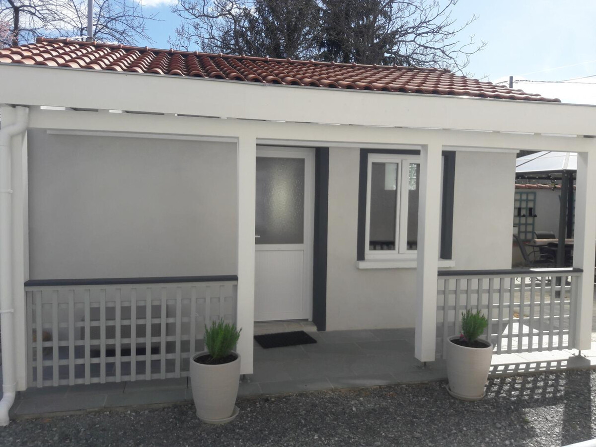 Studio rénové à Vendat avec piscine et jardin privatif - Photo 18