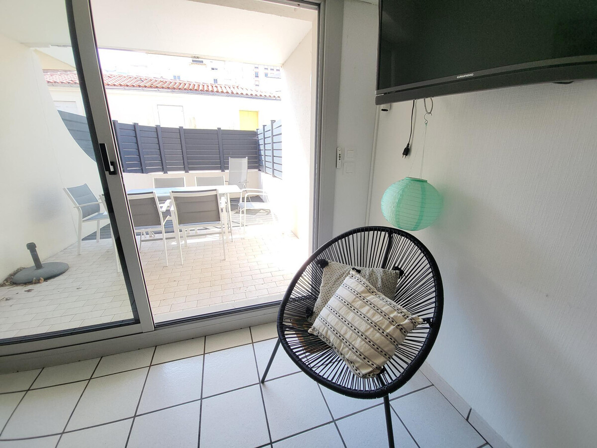 T2 rénové avec terrasse, 200m de la plage - Photo 7