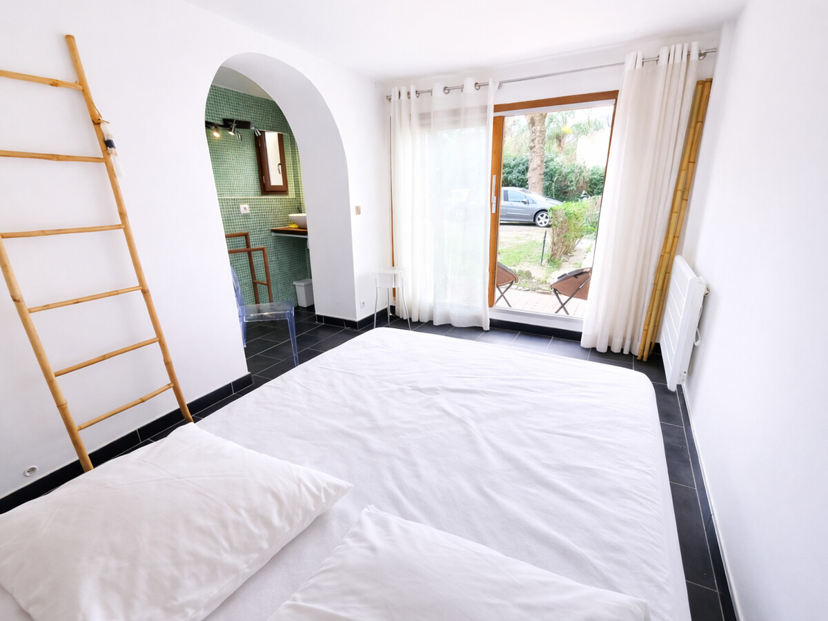 Appartement centre Collioure, 300m plage, terrasse & clim - Photo 11
