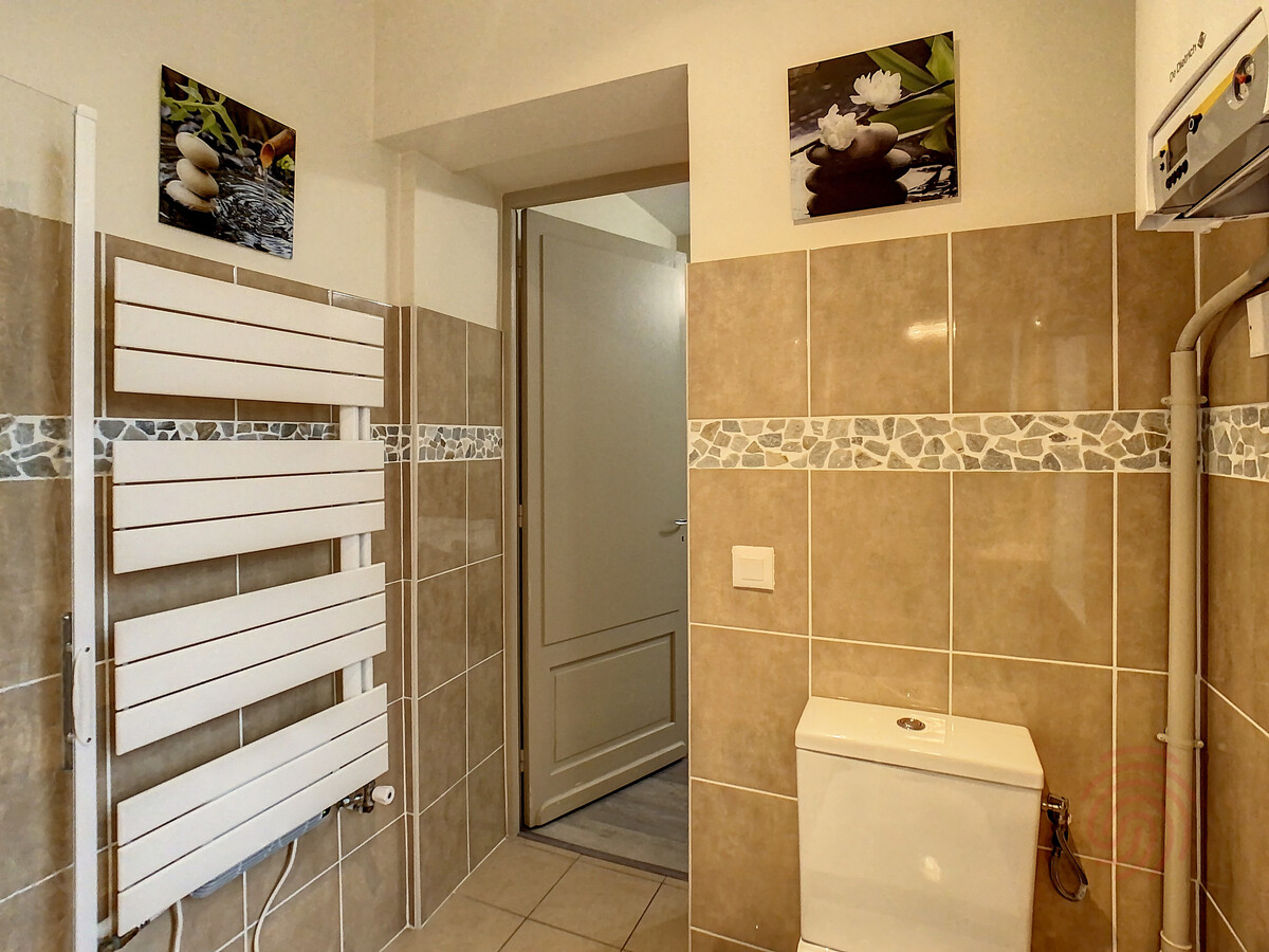 F3 78m² à 50m des Thermes et centre-ville - Photo 20