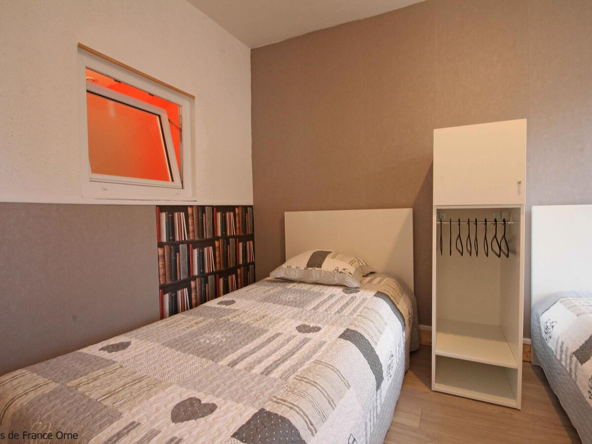 Appartement au-dessus d'un café-librairie en Suisse Normande - Photo 8