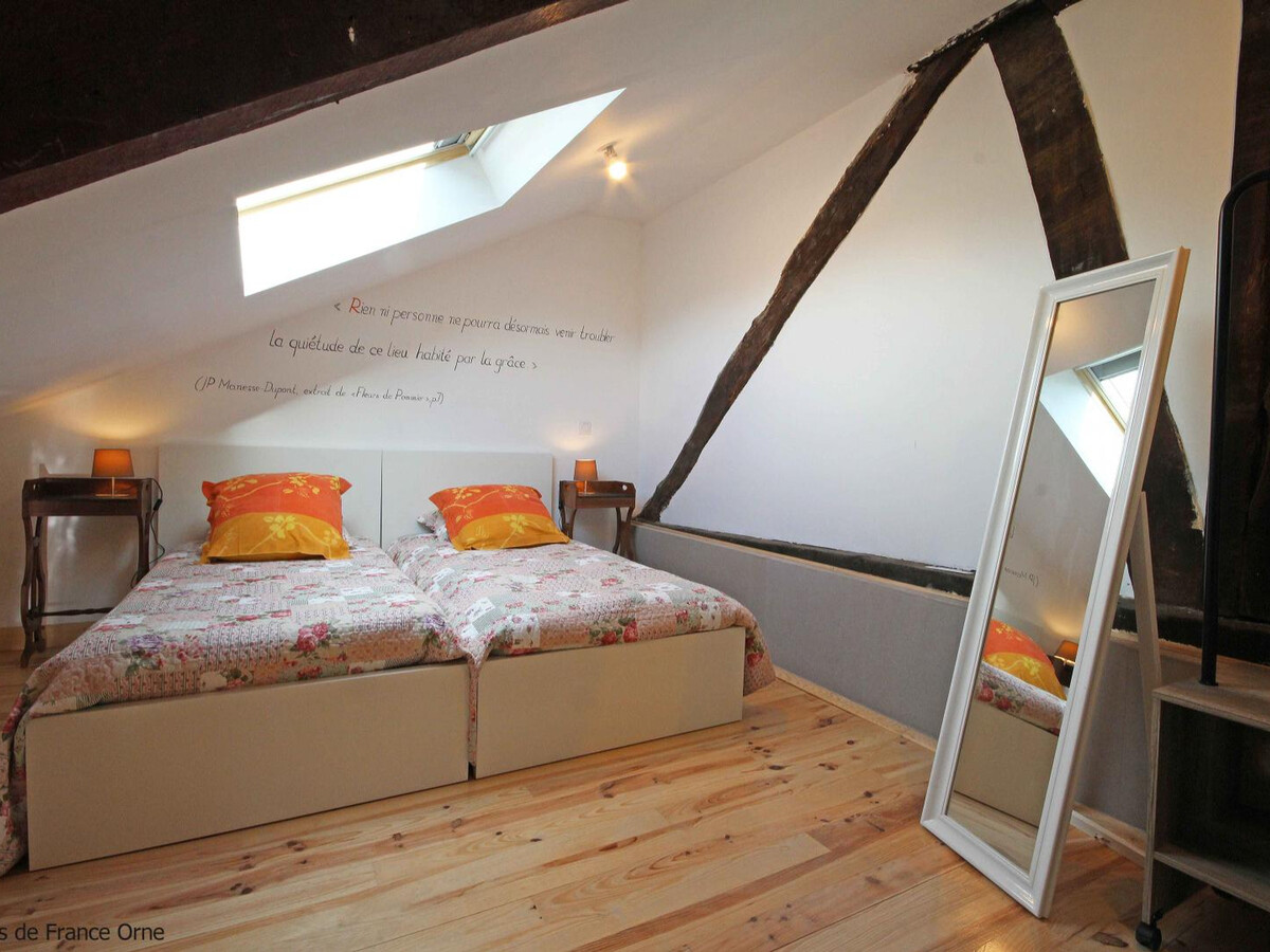 Appartement au-dessus d'un café-librairie en Suisse Normande - Photo 13