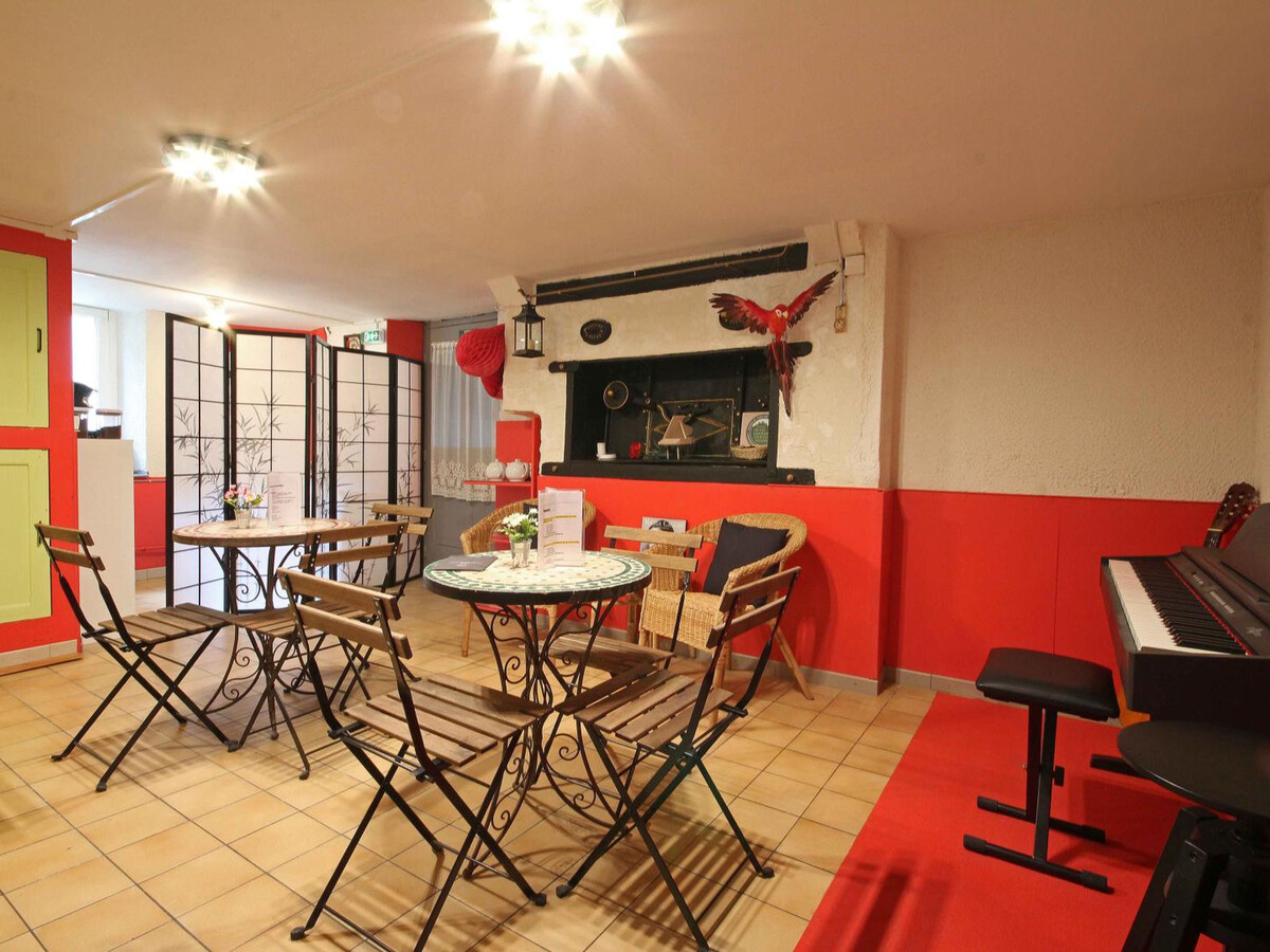 Appartement au-dessus d'un café-librairie en Suisse Normande - Photo 23