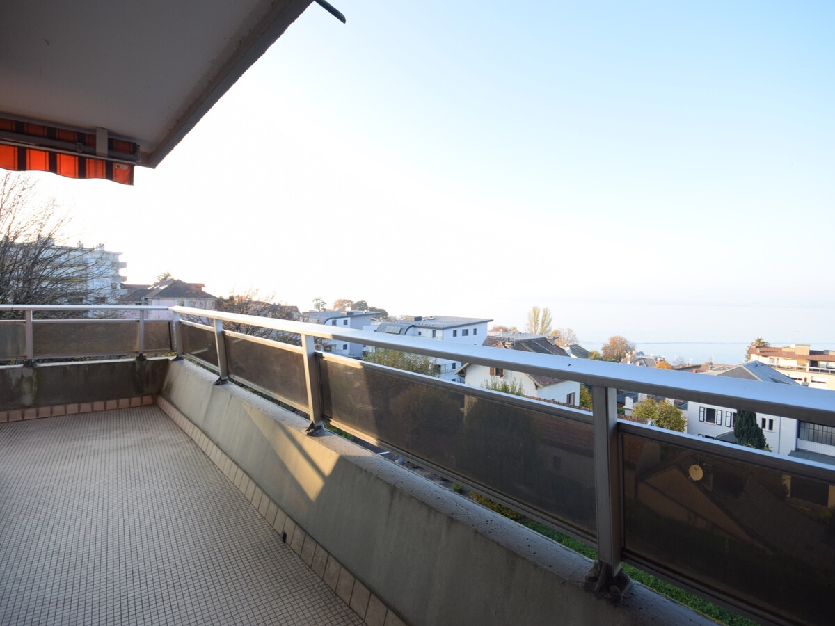 Appartement 55 m² vue lac, balcon à Évian-les-Bains - Photo 14