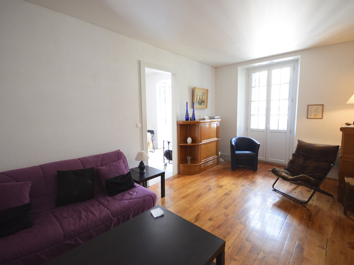 Appartement 60 m² en forteresse, balcon lac, parking - Photo 1