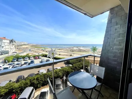 Location appartement à Les Sables d'Olonne, Studio cosy proche plage avec balcon