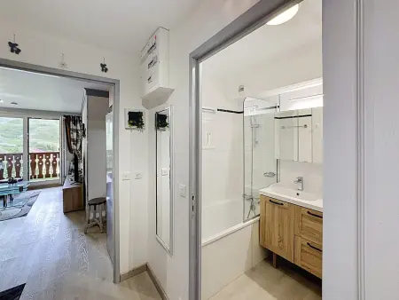 3 Pièces Ski aux Pieds, Balcon Sud, Les Menuires : photo 12