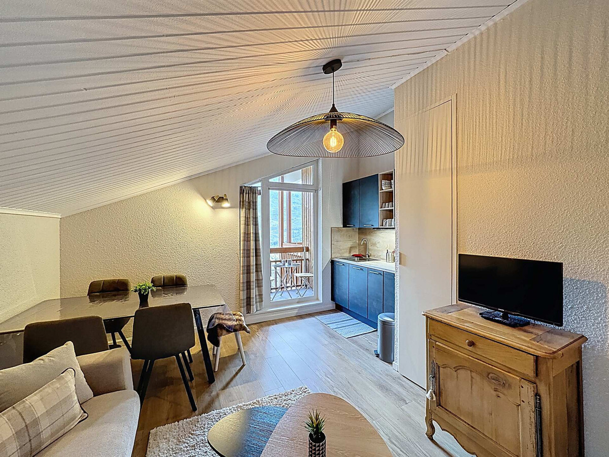 2 pièces cabine ski aux pieds, balcon sud, Les Menuires - Photo 1
