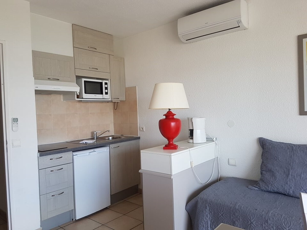 Appartement 2 pièces climatisé, balcon, 50m de la plage - Photo 2