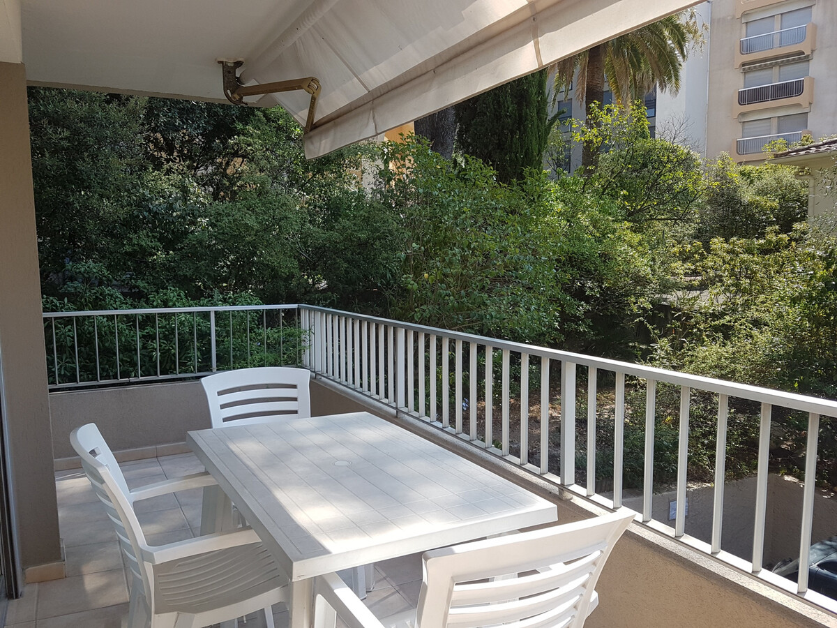 Appartement 2P climatisé, balcon, à 50m de la plage - Photo 6