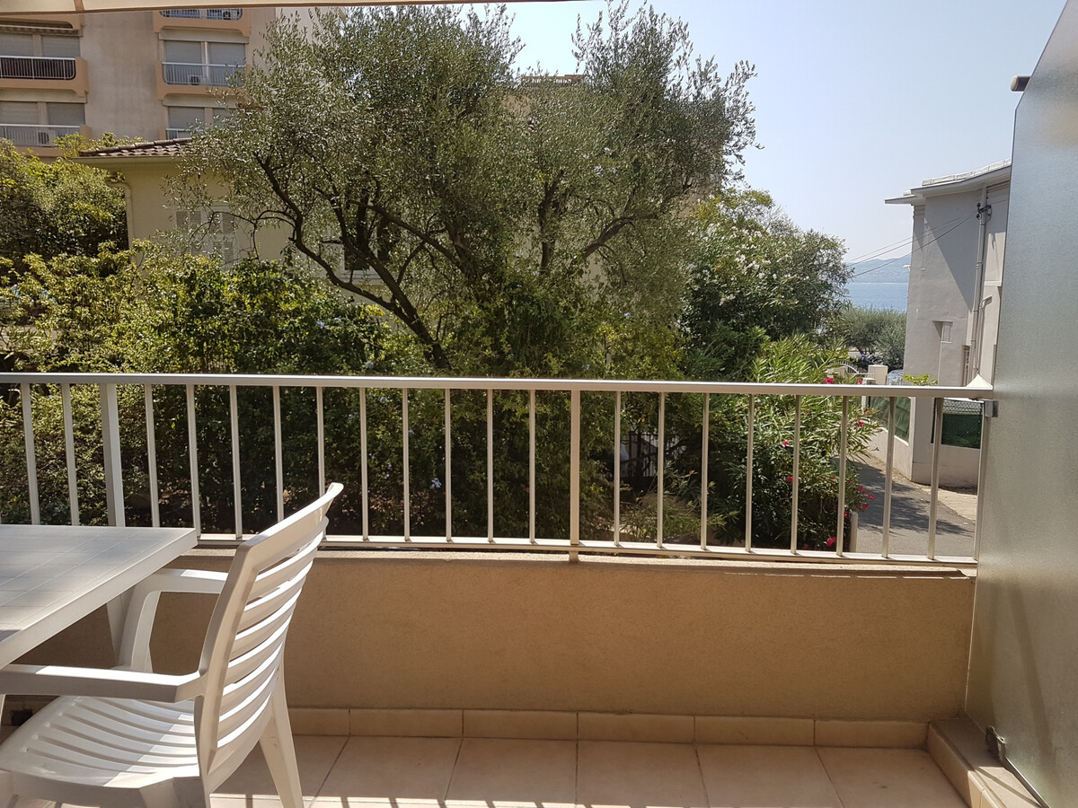 Appartement 2P climatisé, balcon, à 50m de la plage - Photo 7