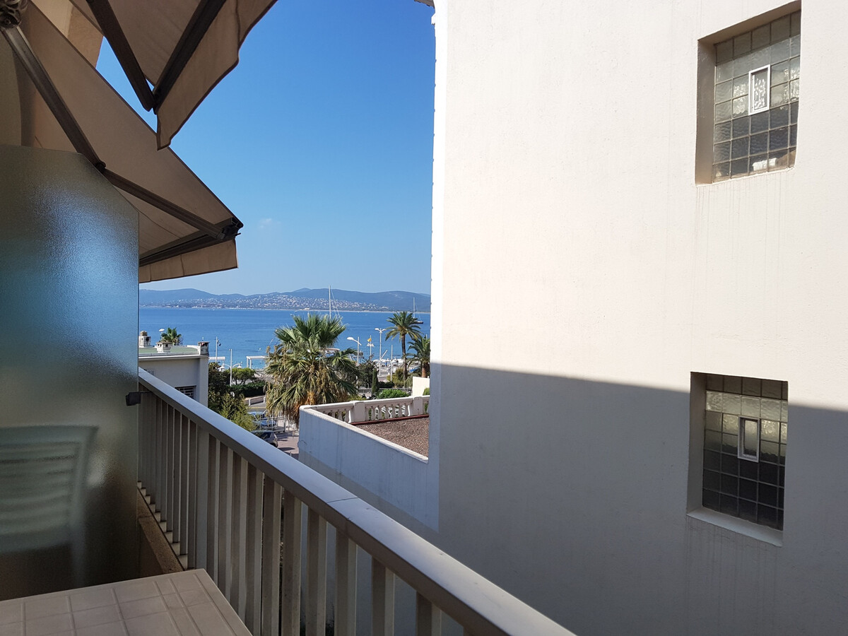 Studio climatisé vue mer - Saint-Raphaël, 50 m plage - Photo 8