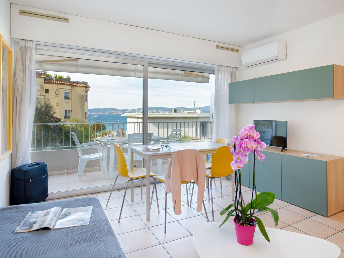 Studio climatisé vue mer, 50 m plage à Saint-Raphaël - Photo 1