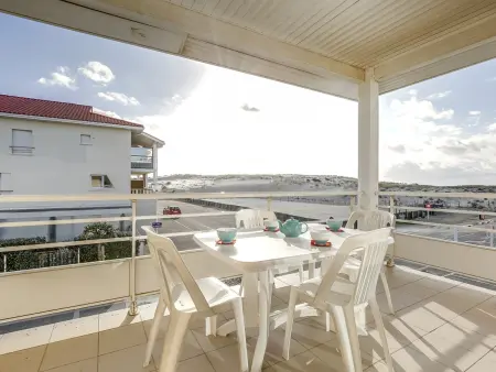 Location appartement à Biscarrosse Plage, Bel appartement T3 à 50m de la plage, balcon, parking, pour 4