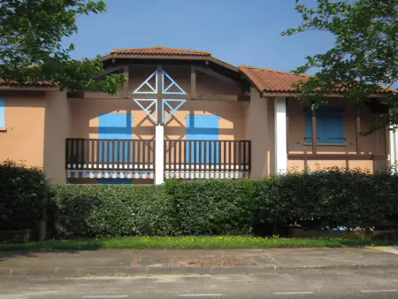 Studio cabine 4 pers. - à 300m des plages - terrasse et parking privé - Photo 4