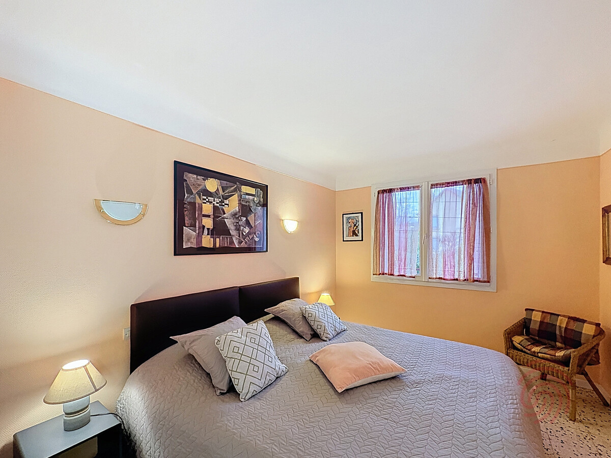 F2 55m² à 100m des Thermes, ascenseur, balcon - Photo 13