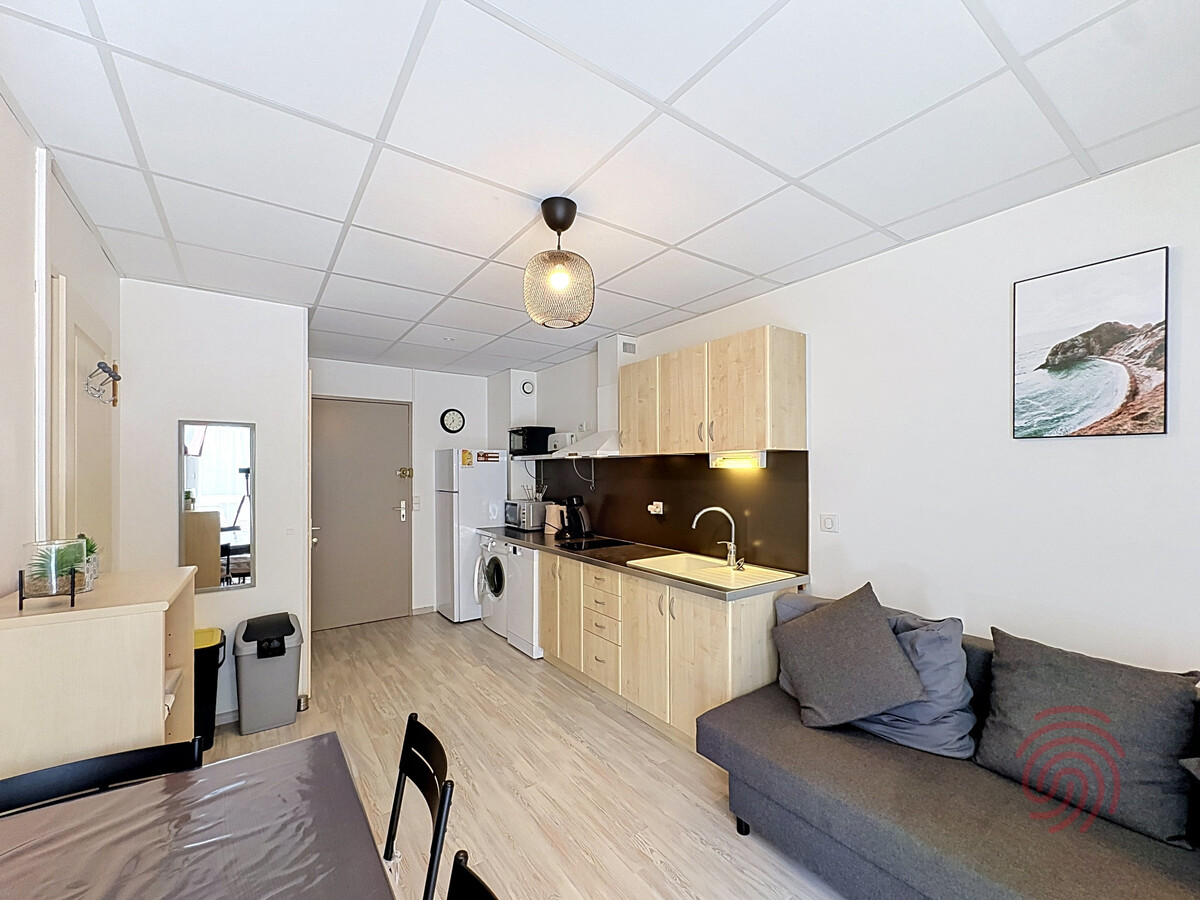 F2 34 m² avec 2 balcons à 650 m des Thermes - Photo 1