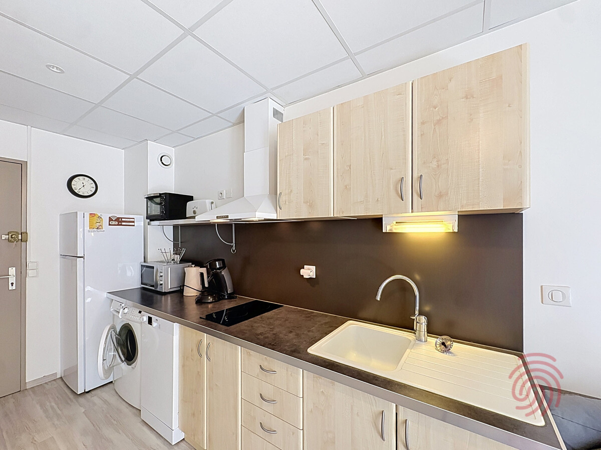 F2 34 m² avec 2 balcons à 650 m des Thermes - Photo 6