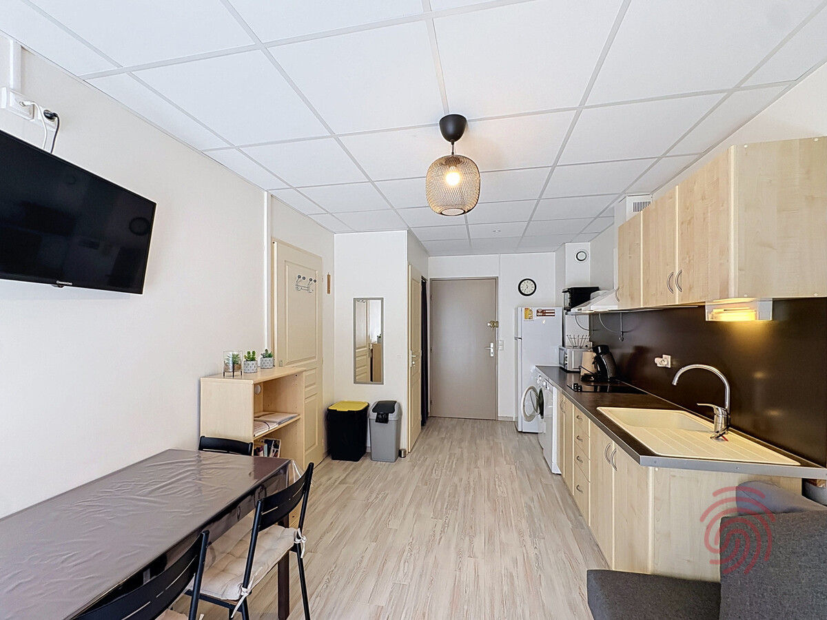F2 34 m² avec 2 balcons à 650 m des Thermes - Photo 9
