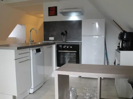 Appartement confortable proche des Thermes avec lave-vaisselle et options de location de linge - Photo 9