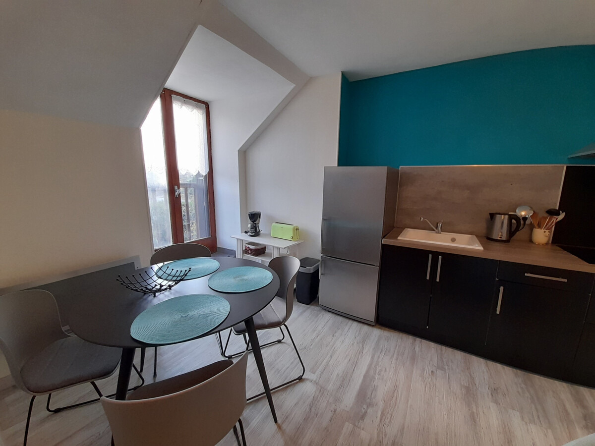 Appartement 2 chambres à 50m du centre-ville - Photo 5