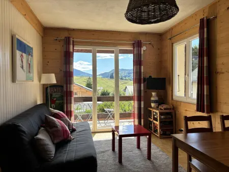 Location appartement à Villard de Lans, Charmant appartement fonctionnel près du centre bourg, balcon et parking gratuit