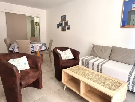 T3 Port-Vendres vue port, parking privé inclus : photo 8