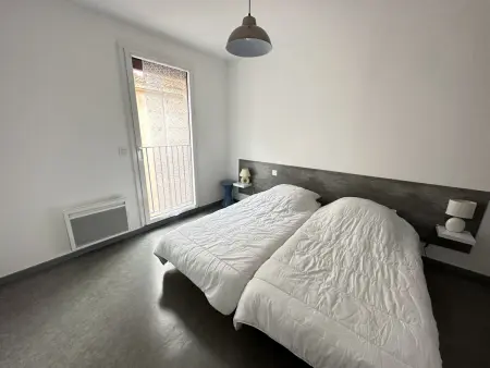 T3 Port-Vendres vue port, parking privé inclus : photo 16