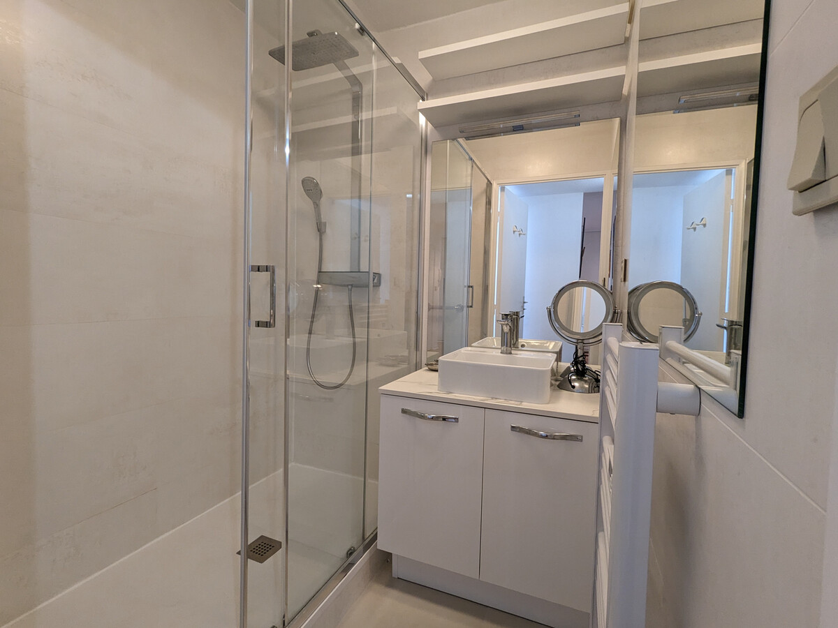 T2 53m² Arcachon centre, balcon, parking, ascenseur - Photo 11