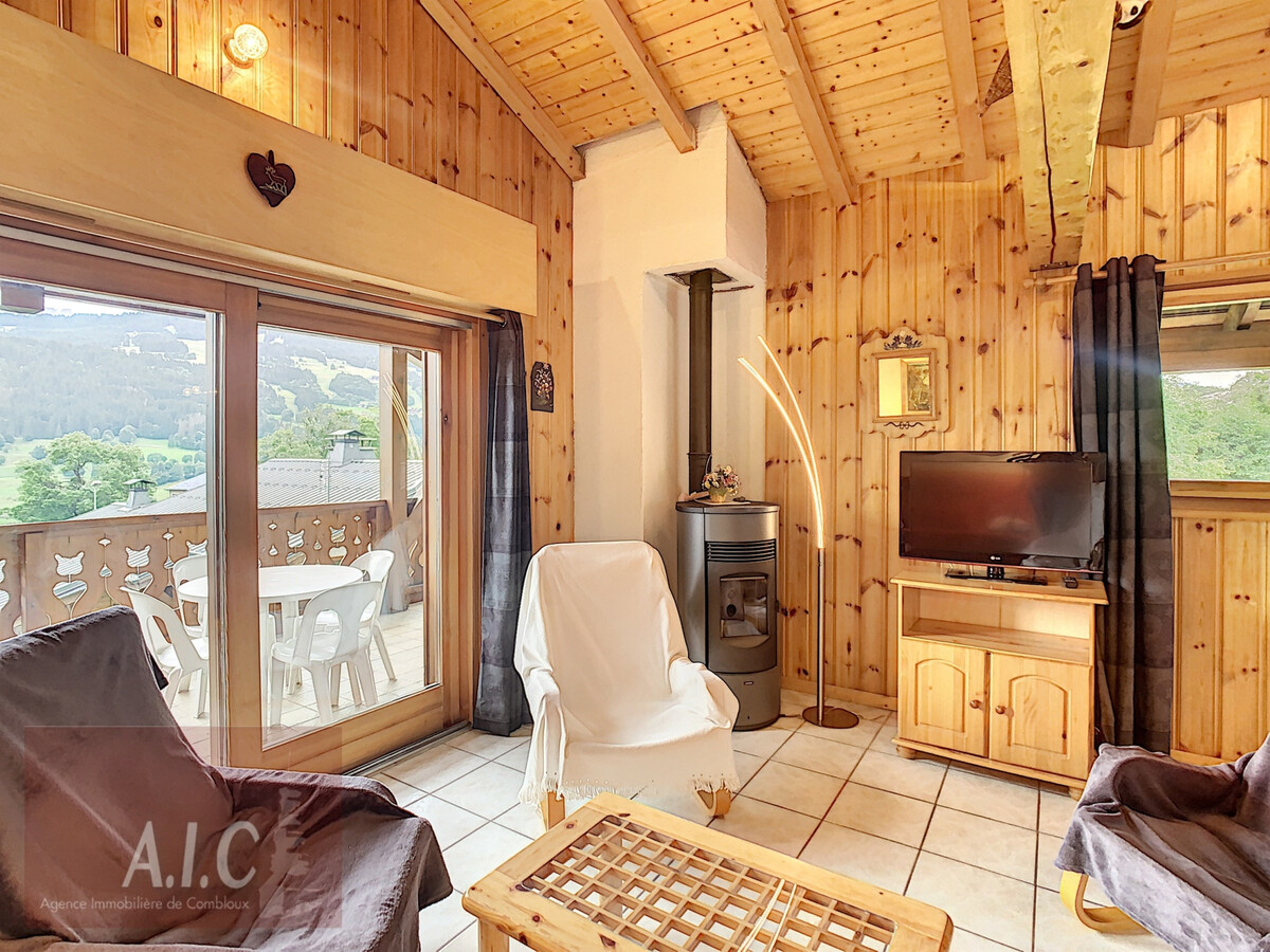 Duplex 110m² 3 chambres vue Mont Blanc à Combloux - Photo 3