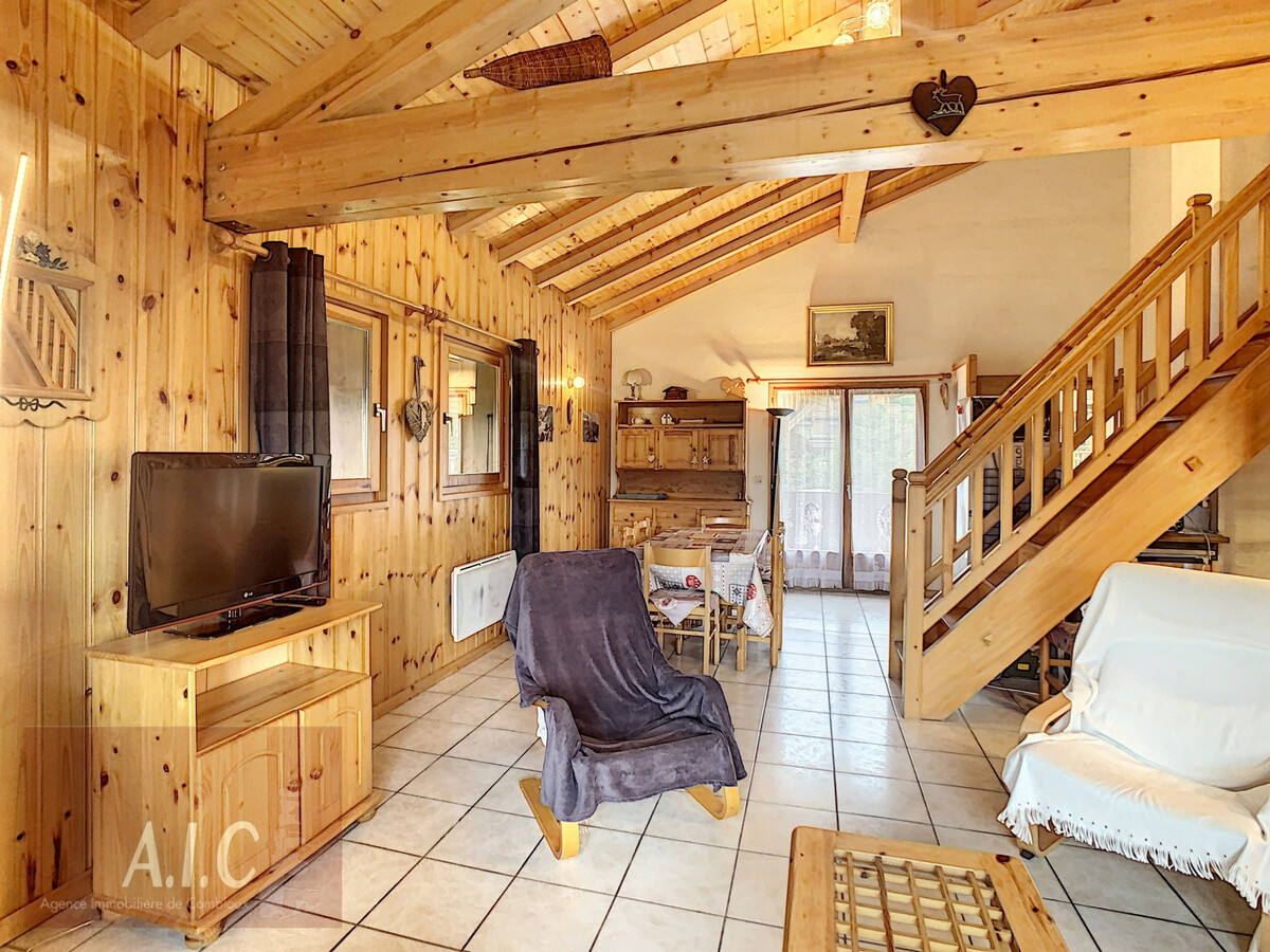 Duplex 110m² 3 chambres vue Mont Blanc à Combloux - Photo 8