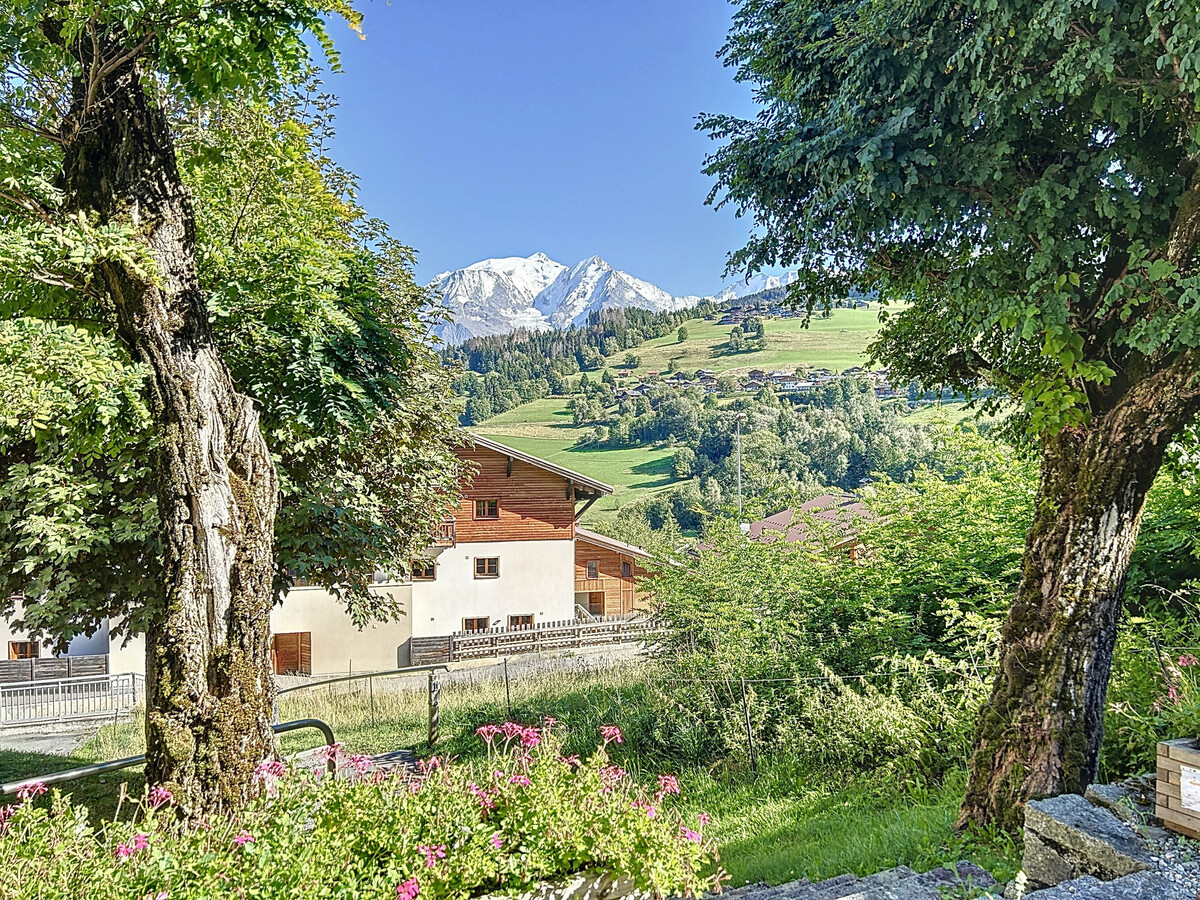 Appartement 55m² Combloux, balcon sud-est et casier à skis - Photo 2