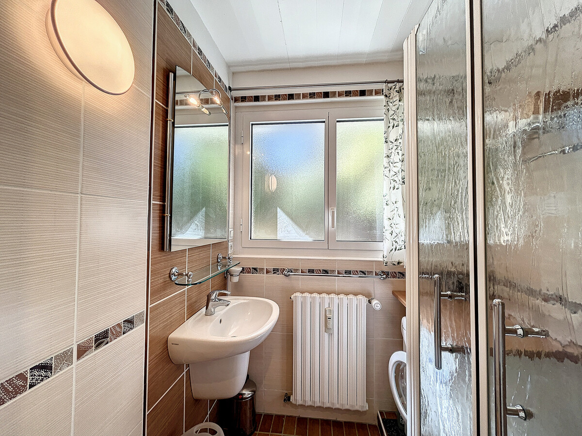Appartement 55m² Combloux, balcon sud-est et casier à skis - Photo 9