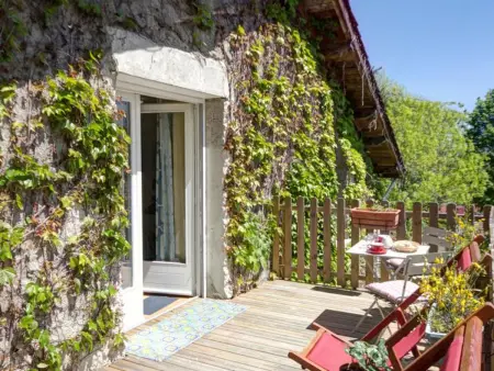 Studio 32 m² avec jardin privatif 120 m² en montagne : photo 2