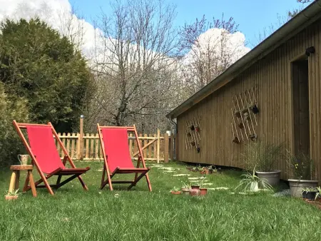 Studio 32 m² avec jardin privatif 120 m² en montagne : photo 12