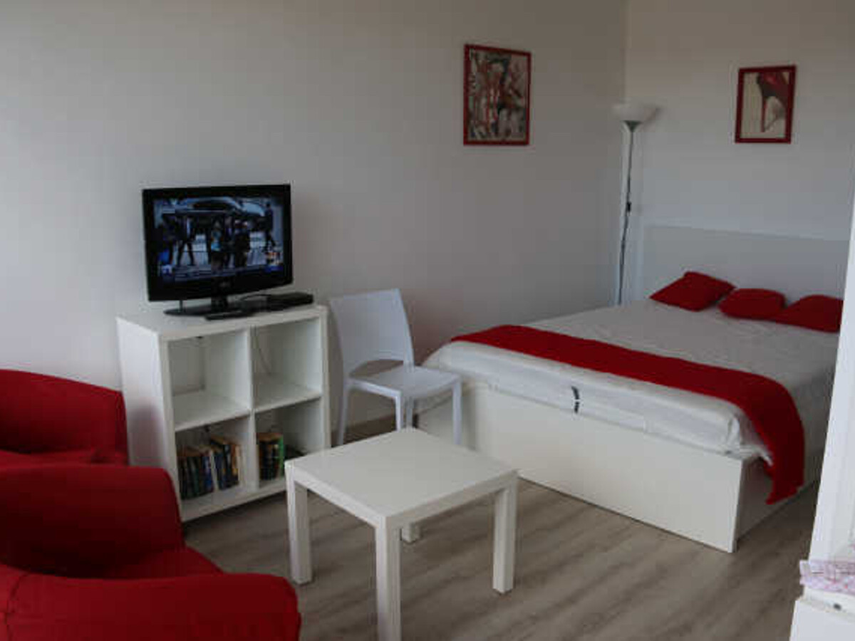 Studio climatisé 3e étage avec terrasse et parking à Cap d'Agde - Photo 4
