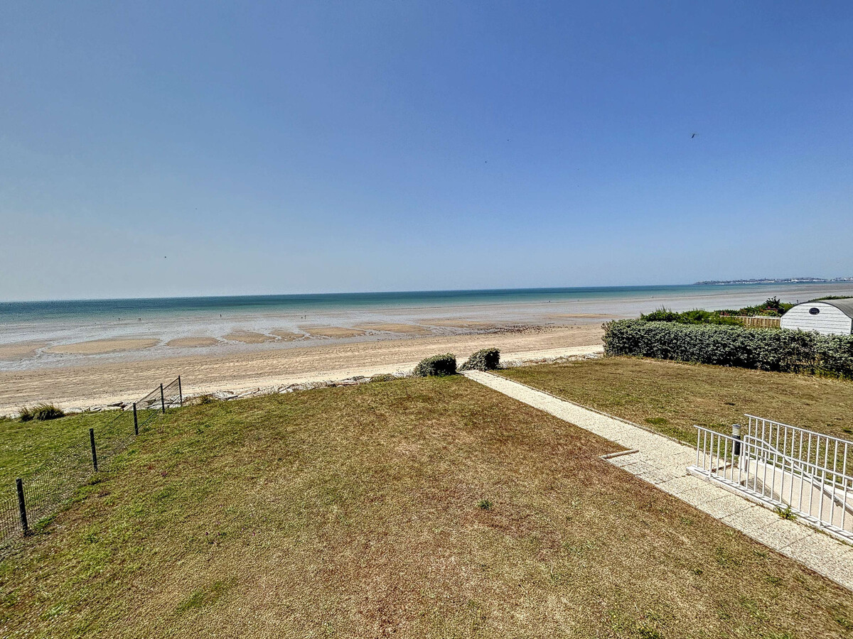 Appartement front de mer avec balcon à Jullouville - Photo 15