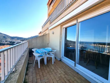 Studio cabine 4 pers. avec terrasse vue port à Port-Vendres : photo 13