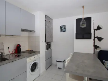 Appartement T2 rez-de-jardin à 300 m de la plage : photo 12