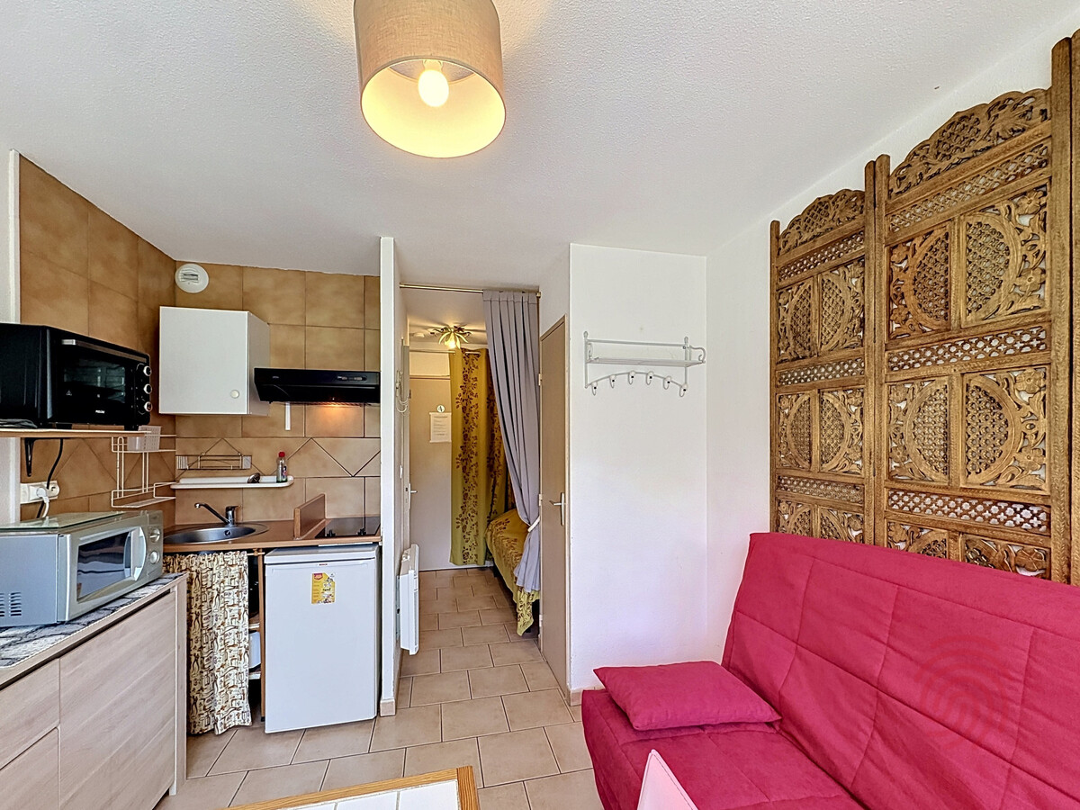 T1 17m² avec vue sur ruisseau à Lamalou-les-Bains - Photo 1