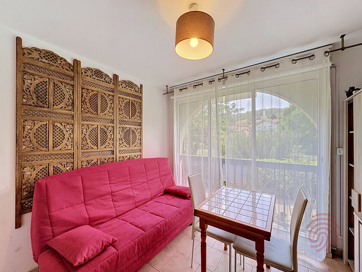 T1 17m² avec vue sur ruisseau à Lamalou-les-Bains - Photo 3