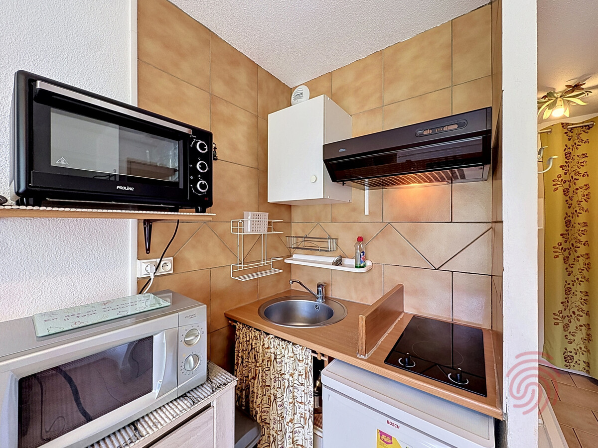 T1 17m² avec vue sur ruisseau à Lamalou-les-Bains - Photo 7