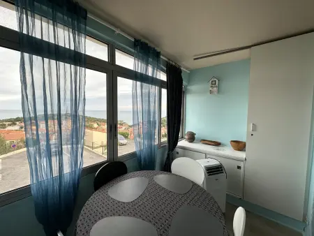 T2 Port-Vendres avec vue mer et parking privé : photo 4