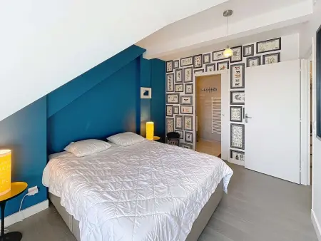 Duplex de standing en centre-ville avec parking, proche port et plage - Photo 9