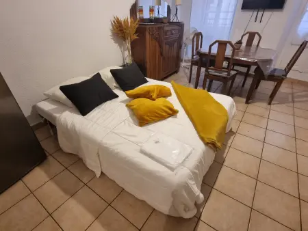 Appartement T2 balcon, cœur du vieux Collioure : photo 10
