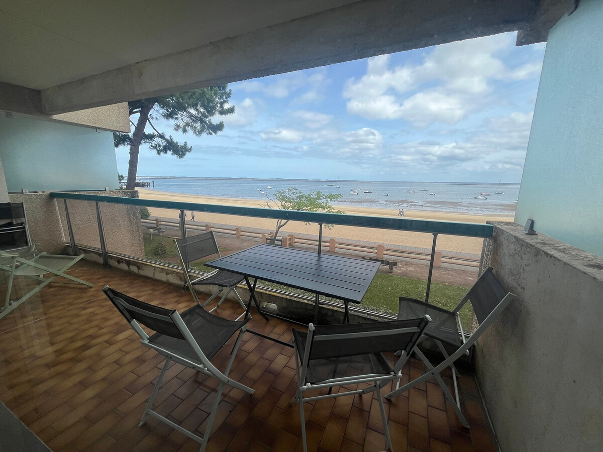 T2 cabine 41 m² vue mer avec parking à Arcachon - Photo 1